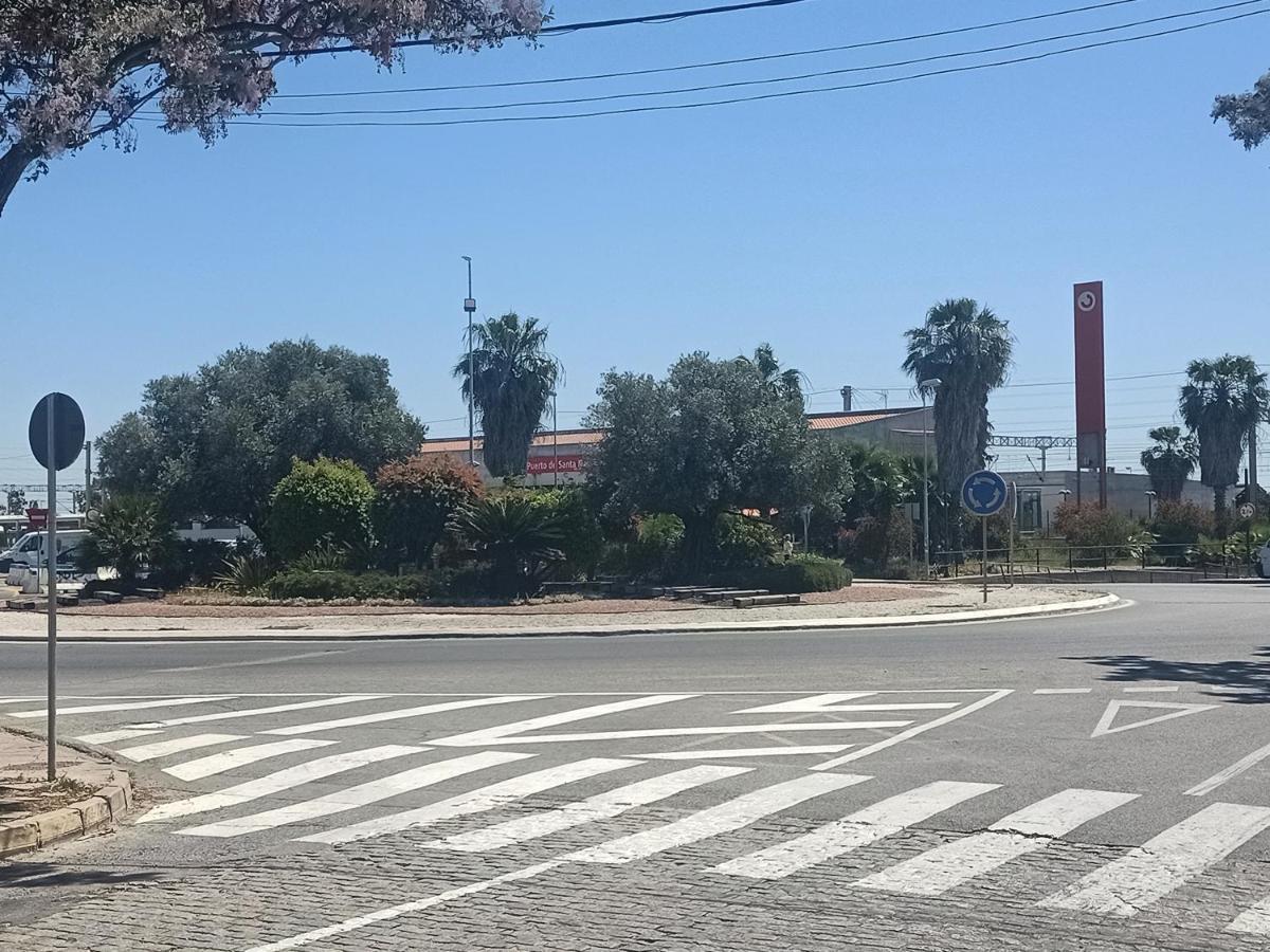 Ferienwohnung Azvalia - La Estacion, Piscina Y Junto A La Renfe El Puerto de Santa María Exterior foto