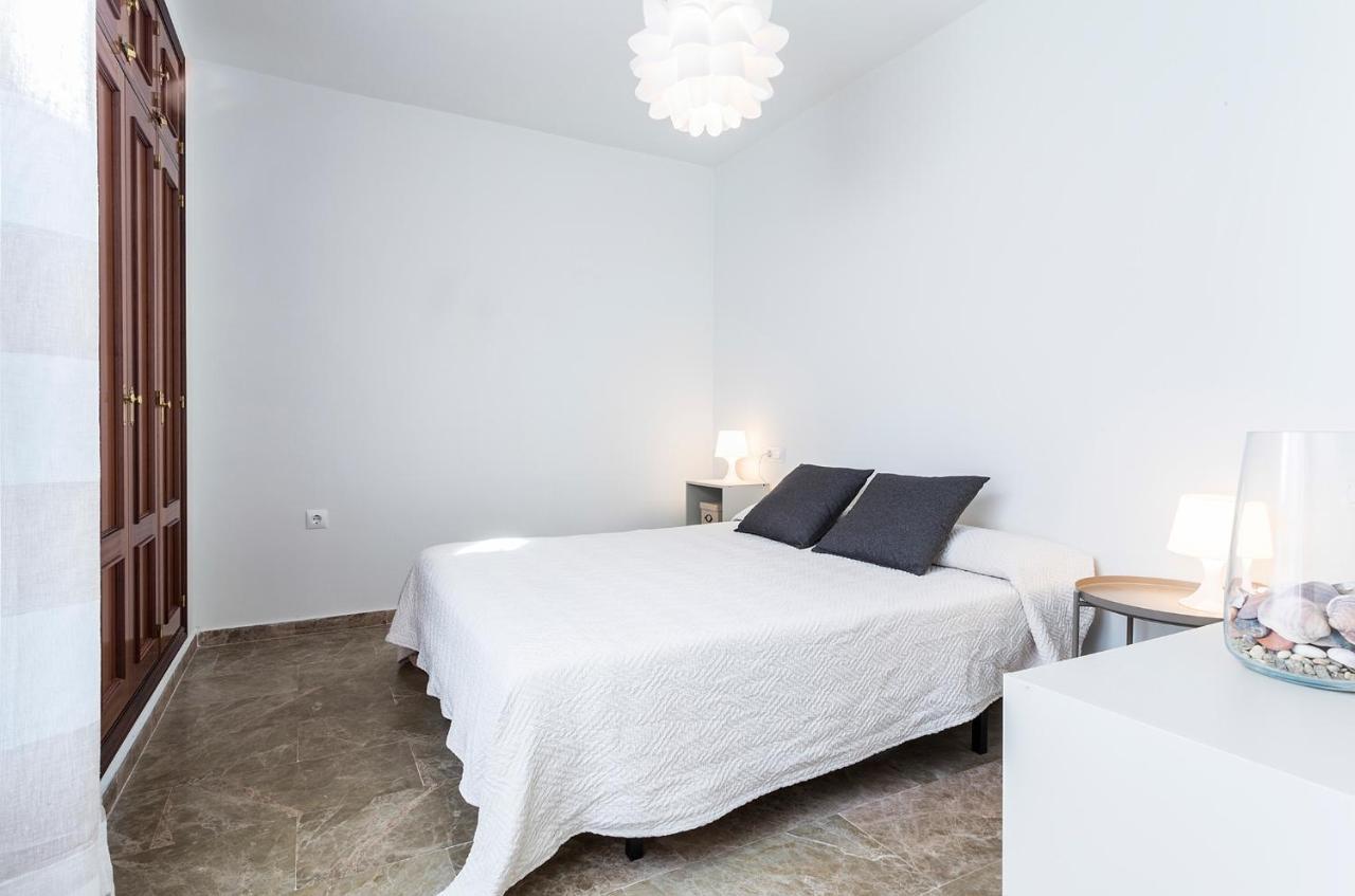 Ferienwohnung Azvalia - La Estacion, Piscina Y Junto A La Renfe El Puerto de Santa María Exterior foto