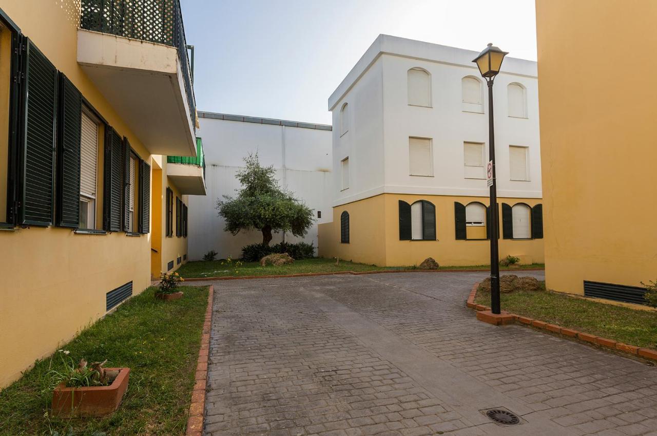 Ferienwohnung Azvalia - La Estacion, Piscina Y Junto A La Renfe El Puerto de Santa María Exterior foto