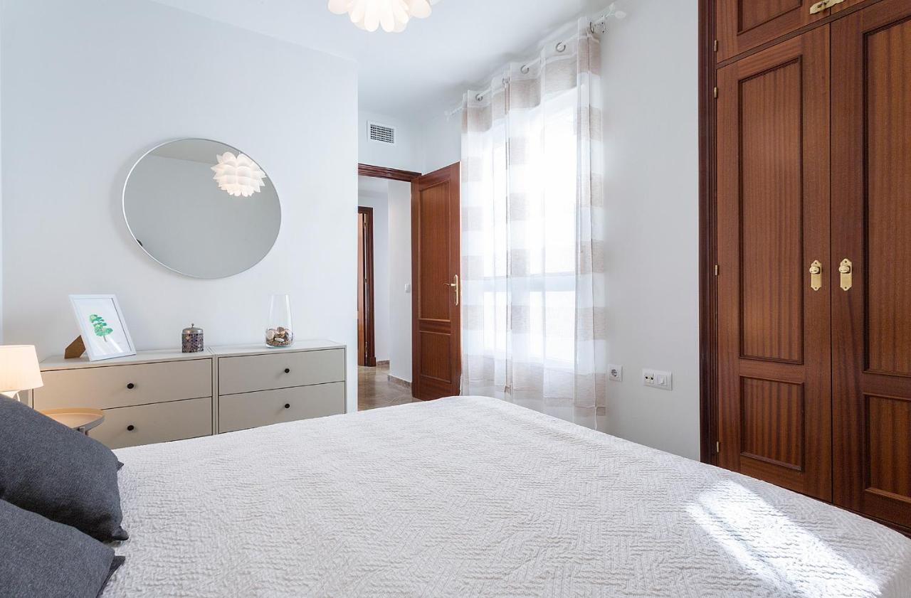 Ferienwohnung Azvalia - La Estacion, Piscina Y Junto A La Renfe El Puerto de Santa María Exterior foto